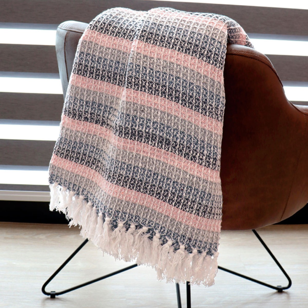 manta com franjas decor appel home rosa