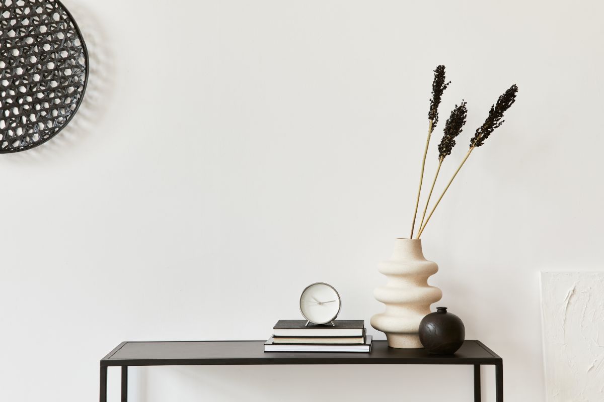 objetos de decoracao do estilo minimalista