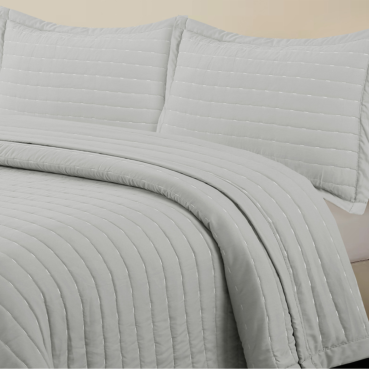 kit colcha bordada golden detalhe prata