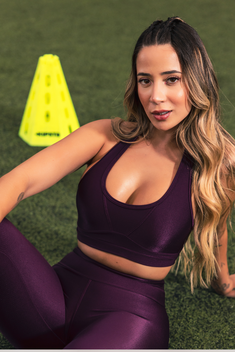 01 top fitness canelado nadador com bojo removivel malbec