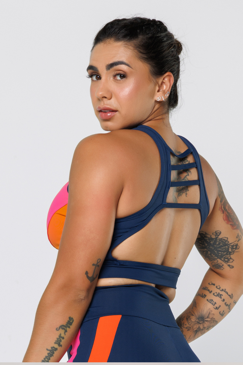 07 top poliamida azul marinho com recortes laranja e rosa
