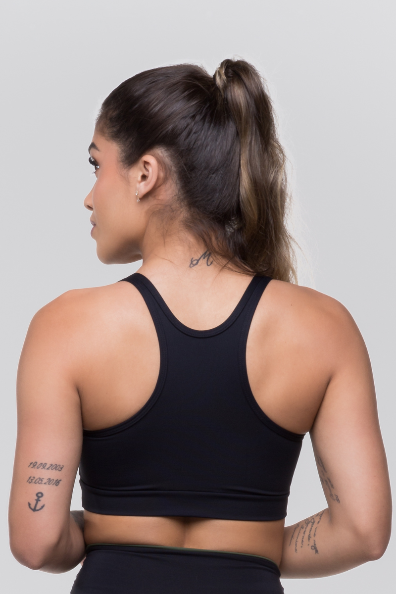 01 top fitness poliamida preto com verde militar