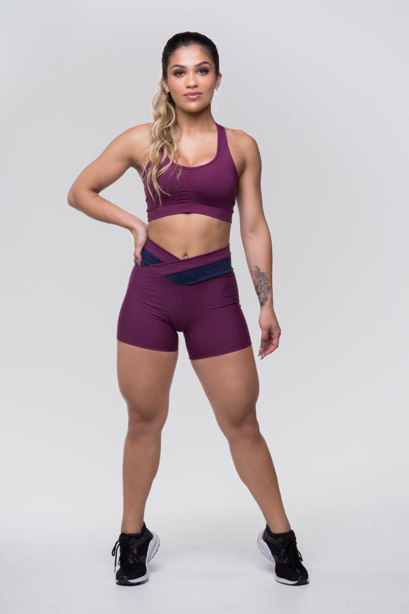 01 short fitness poliamida cos transpassado malbec com azul