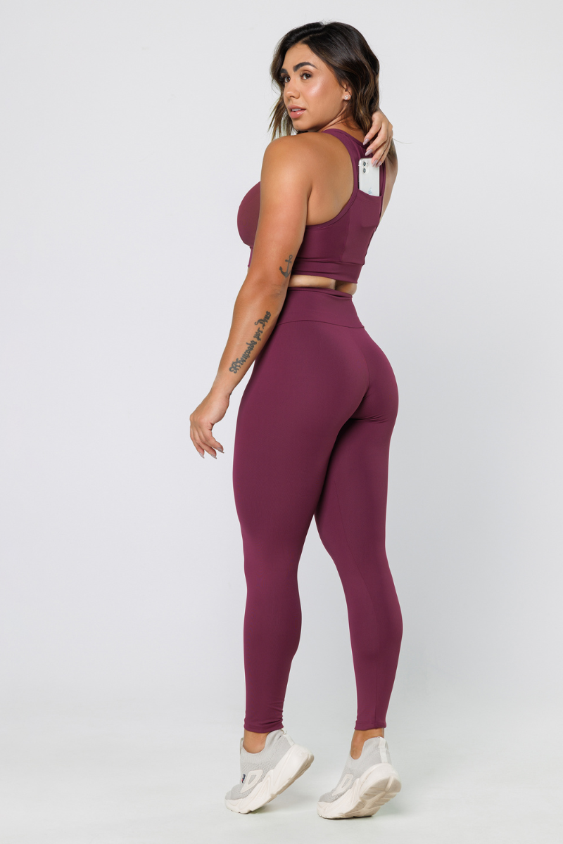 02 calca legging fitness poliamida malbec
