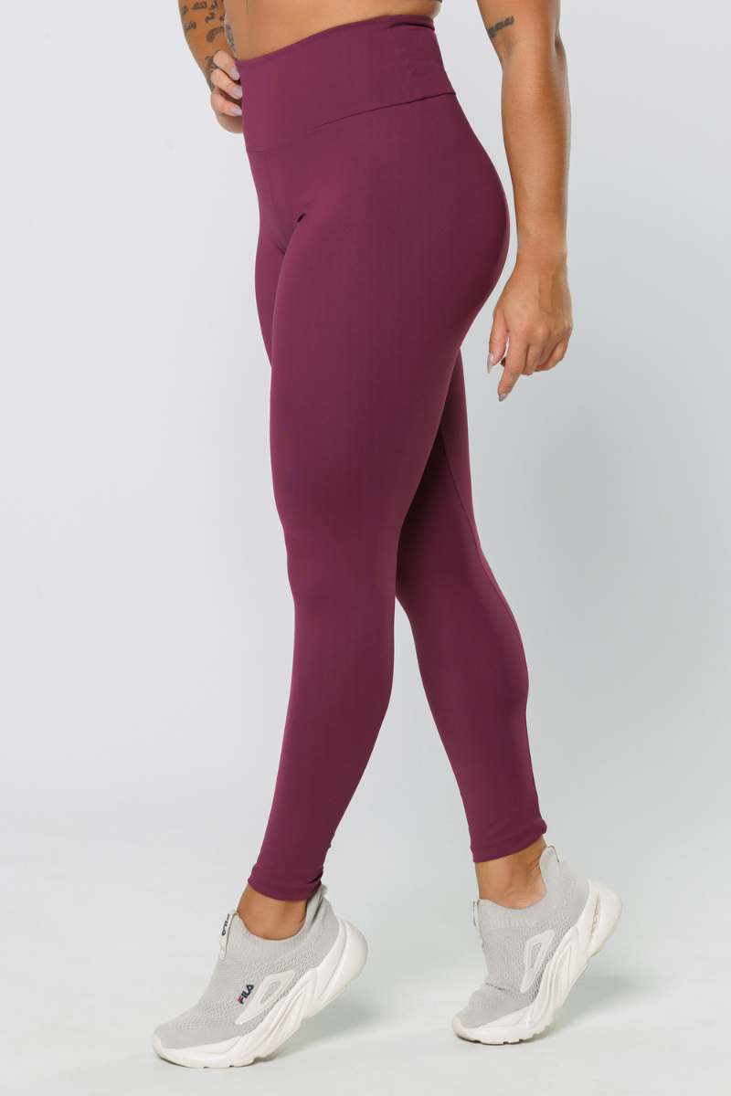05 calca legging fitness poliamida malbec