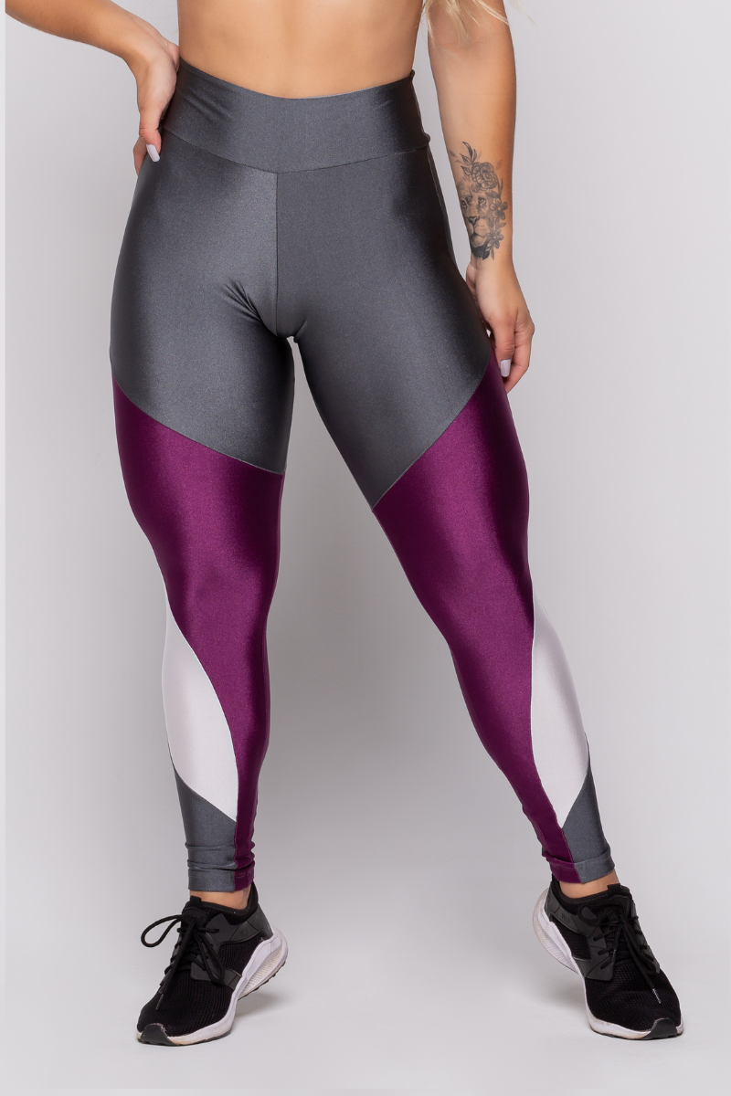 05 calca legging fitness poliamida metalic cinza com malbec
