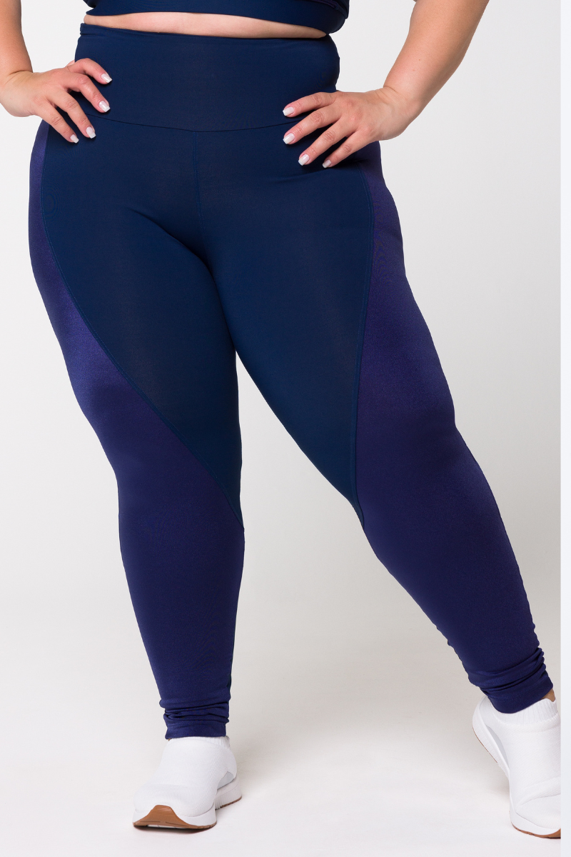 04 calca legging poliamida pluz size azul marinho com recortes metalic