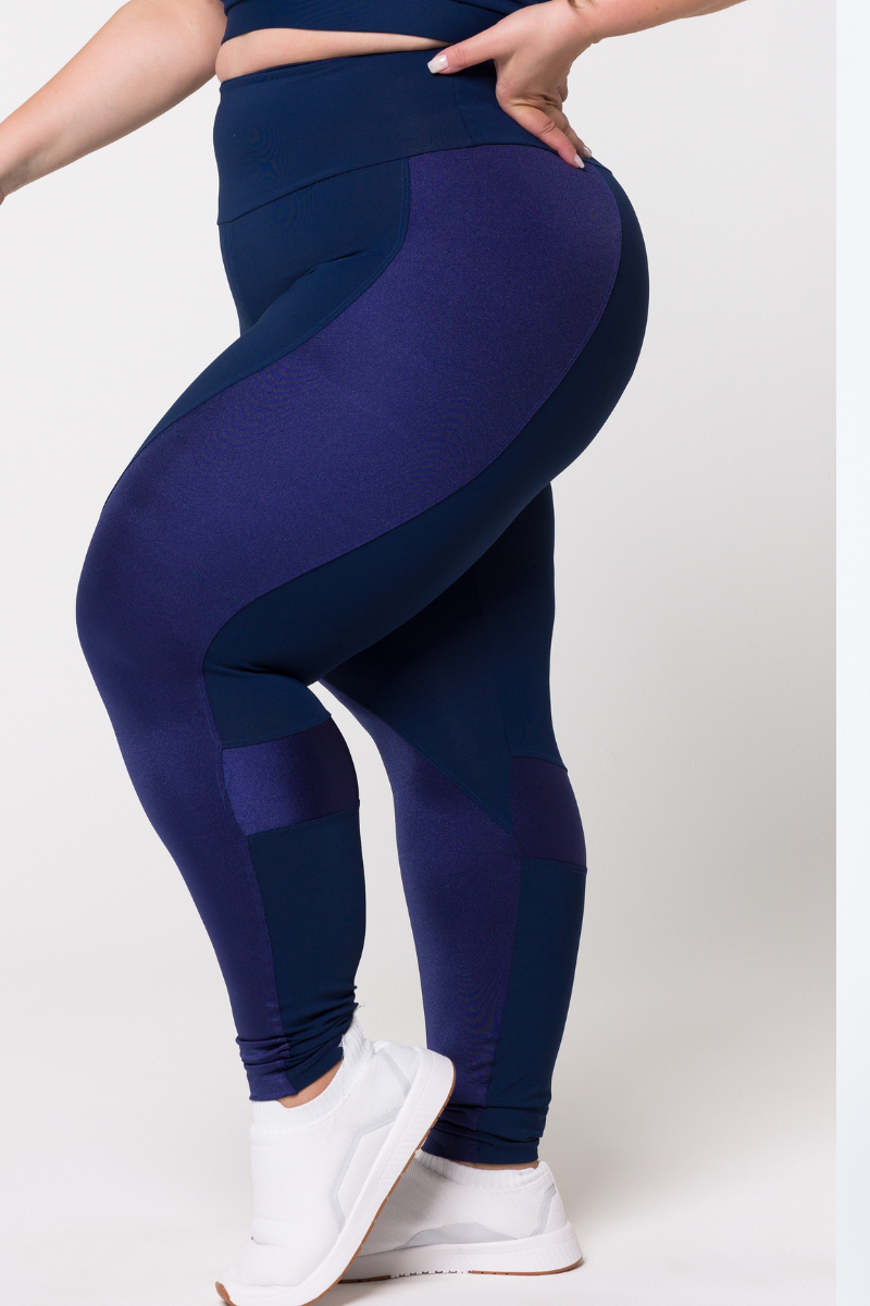 05 calca legging poliamida pluz size azul marinho com recortes metalic