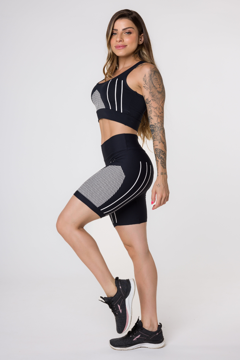 01 bermuda fitness poliamida compressao preta
