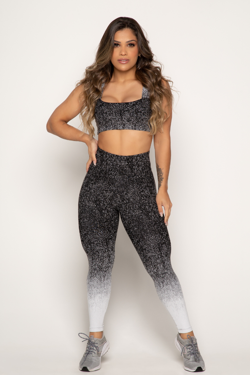 01 calca legging fitness jacquard degrade preto com branco