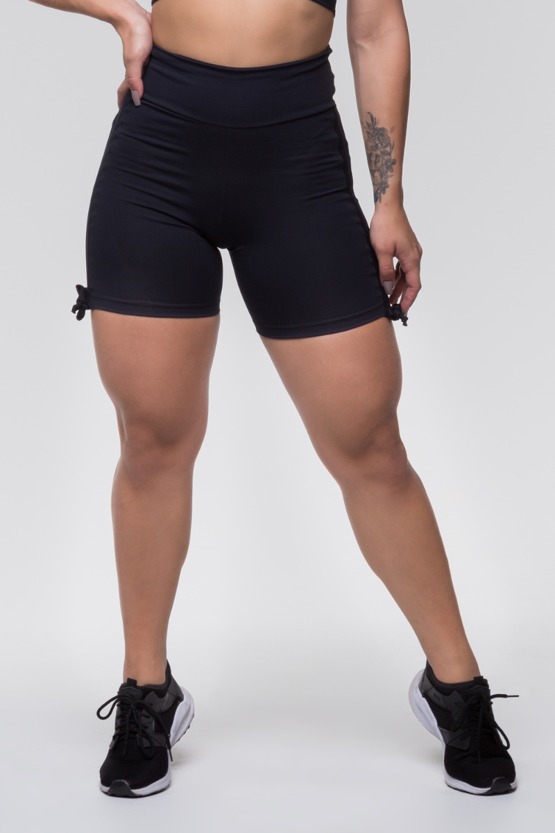 04 short fitness poliamida levanta bumbum preto com regulagem