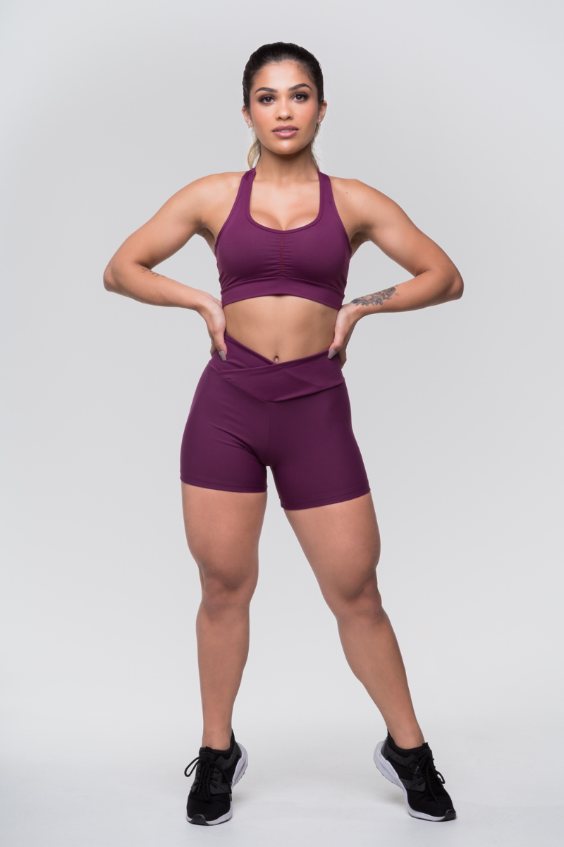 10 short fitness poliamida cos transpassado malbec