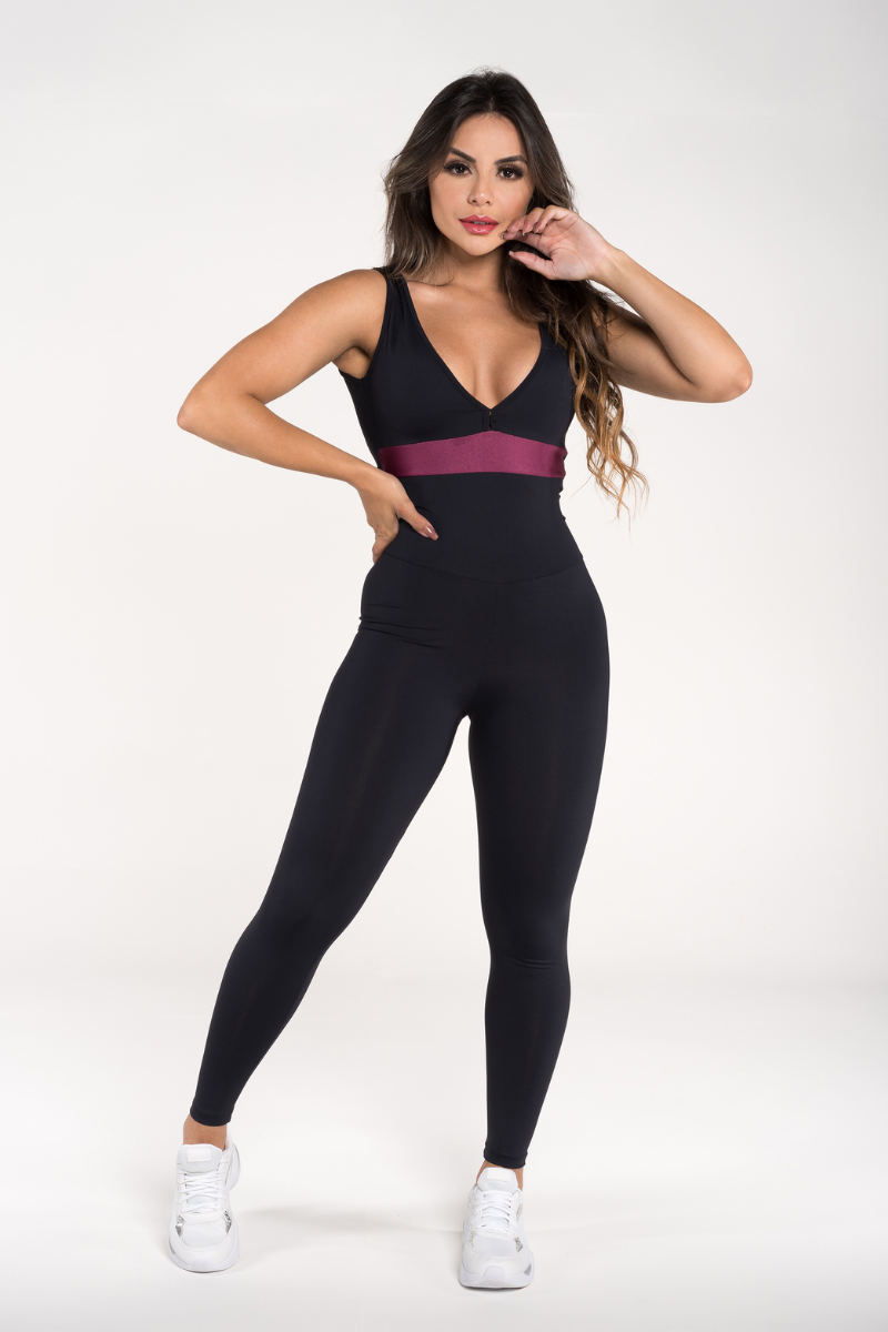 02 macacao fitness poliamida preto com faixa malbec