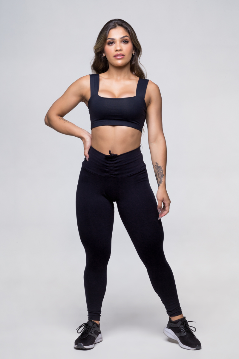 01 calca legging fitness poliamida empina bumbum preto