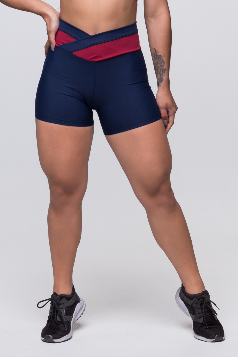 02 short fitness poliamida cos transpassado azul marinho com valentino