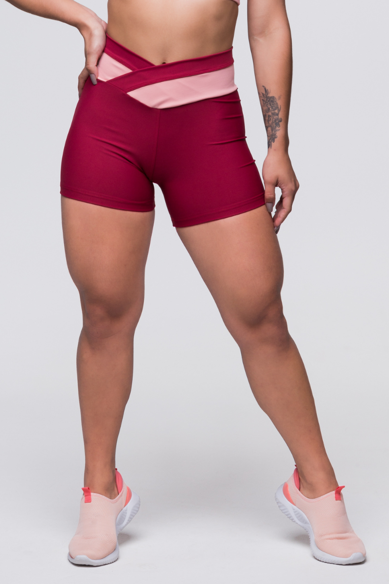 01 short fitness poliamida cos transpassado valentino com merge