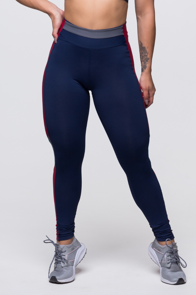 02 calca legging poliamida azul marinho com vermelho e cinza