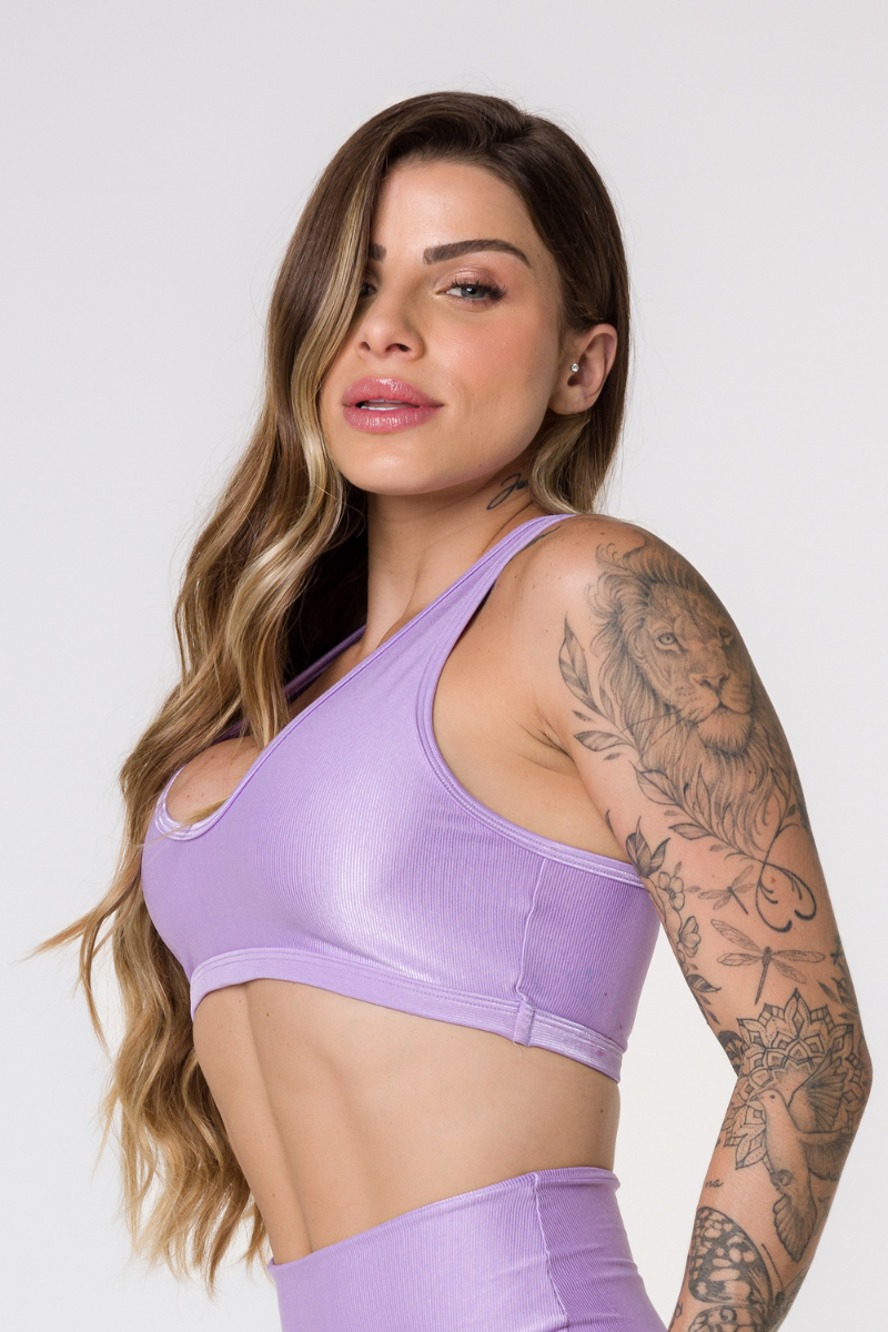 06 top fitness canelado com bojo removivel cruzado nas costas lilas