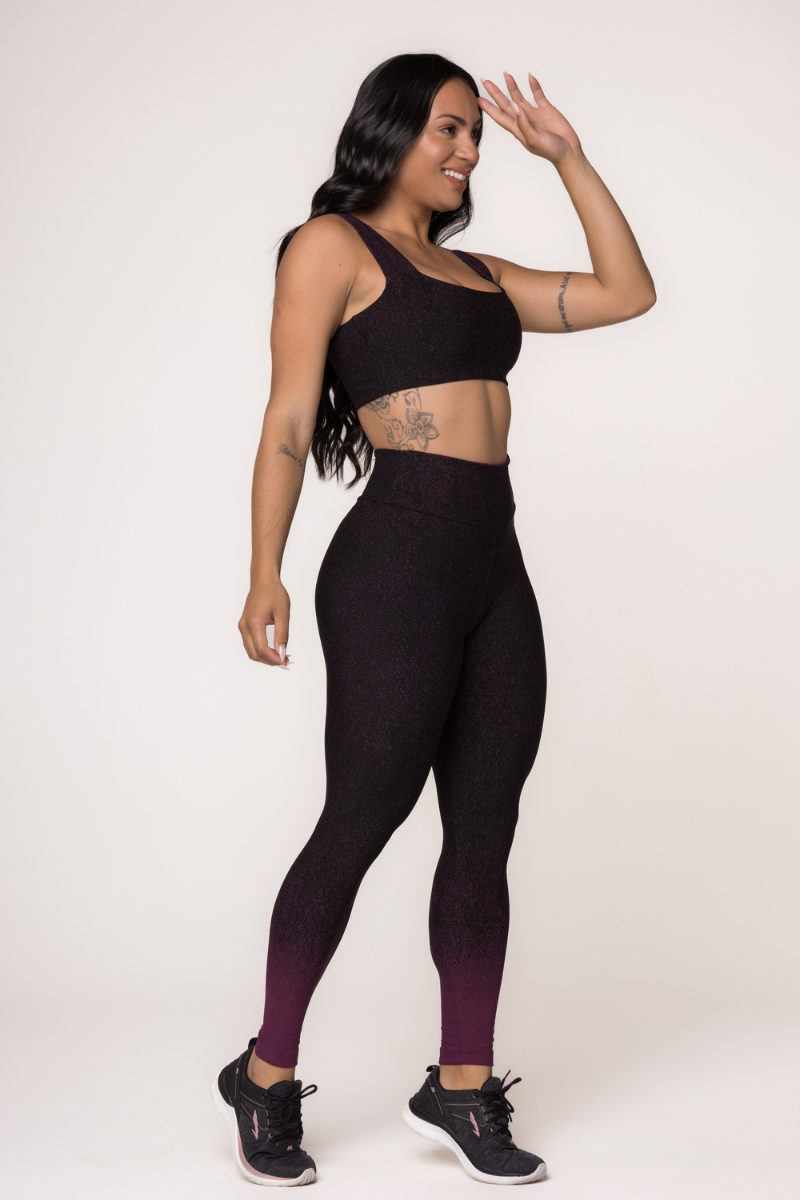 07 calca legging fitness jacquard degrade preto com malbec