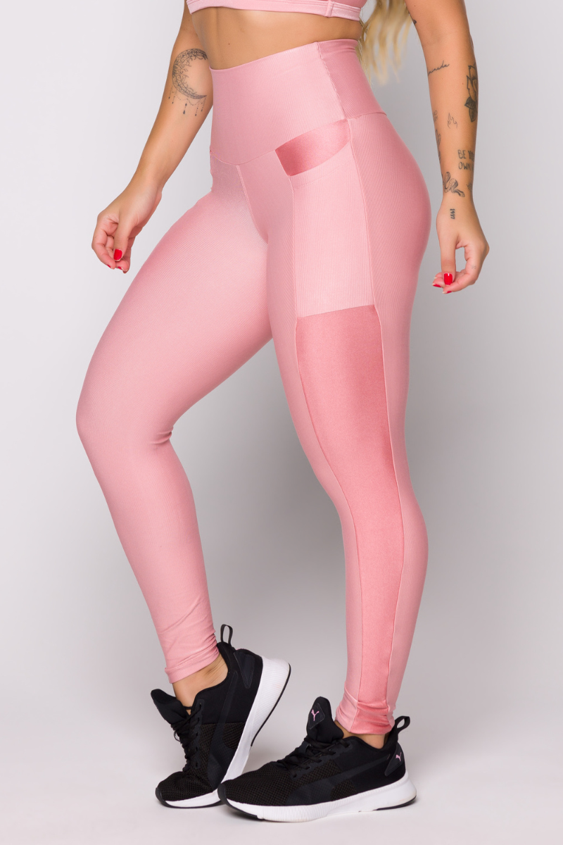 04 calca legging fitness canelada com metalic e bolso na lateral