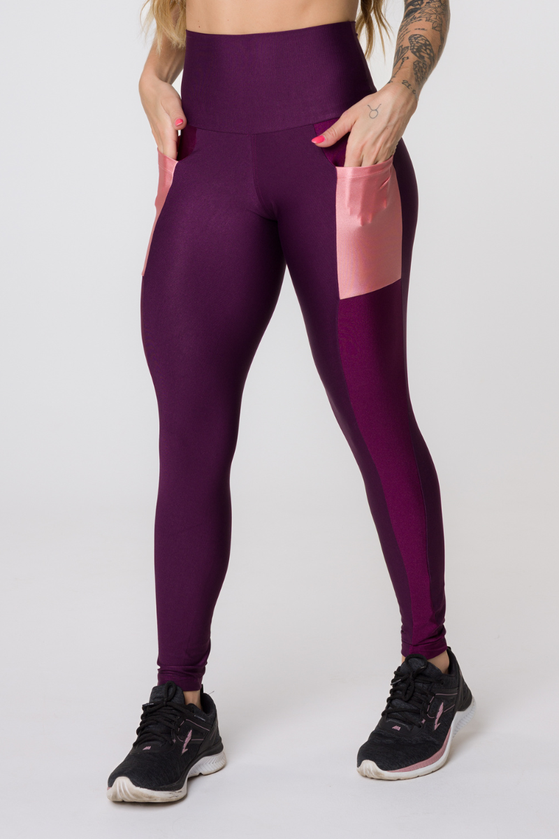 05 calca legging fitness canelada com metalic e bolso na lateral