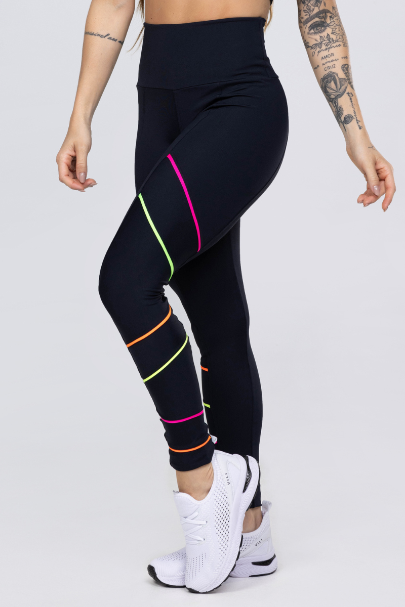 10 calca legging poliamida preto com detalhes em vivo
