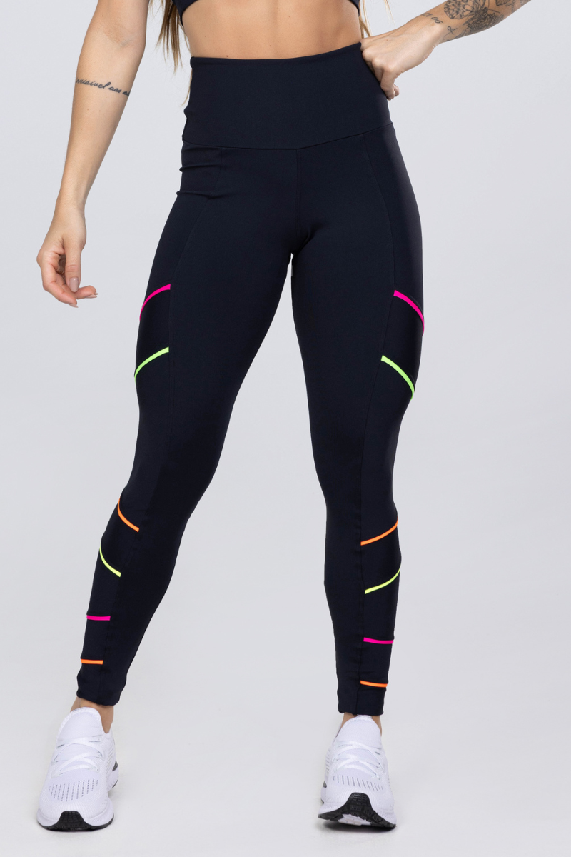 11 calca legging poliamida preto com detalhes em vivo