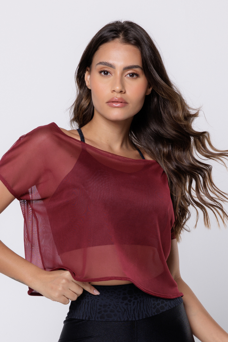 02 cropped tule com transparencia bordo
