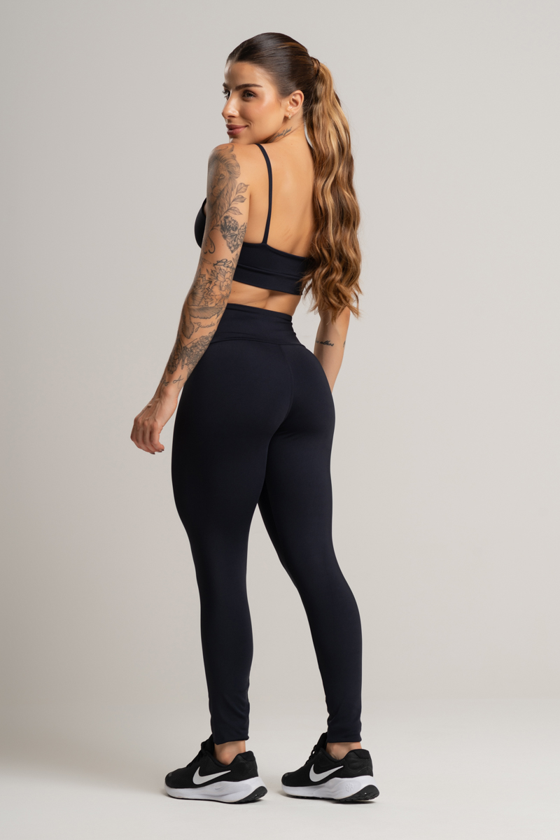 01 conjunto feminino fitness basico poliamida calca e top preto
