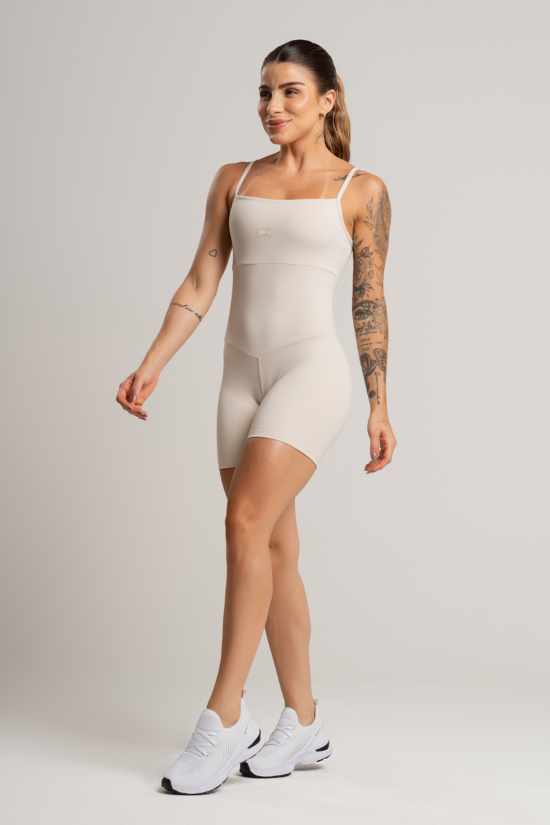 02 macaquinho basico nude