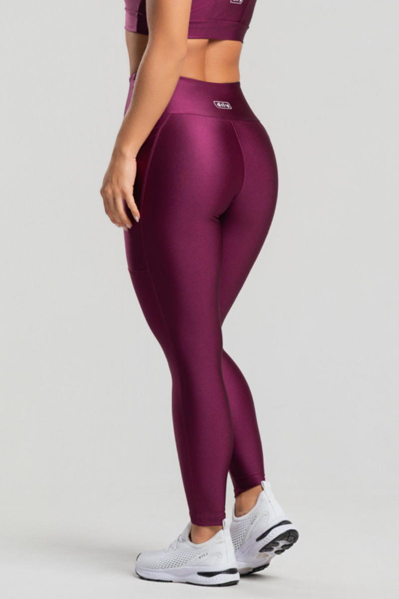 04 calca legging fitness poliamida metalic com bolsos malbec
