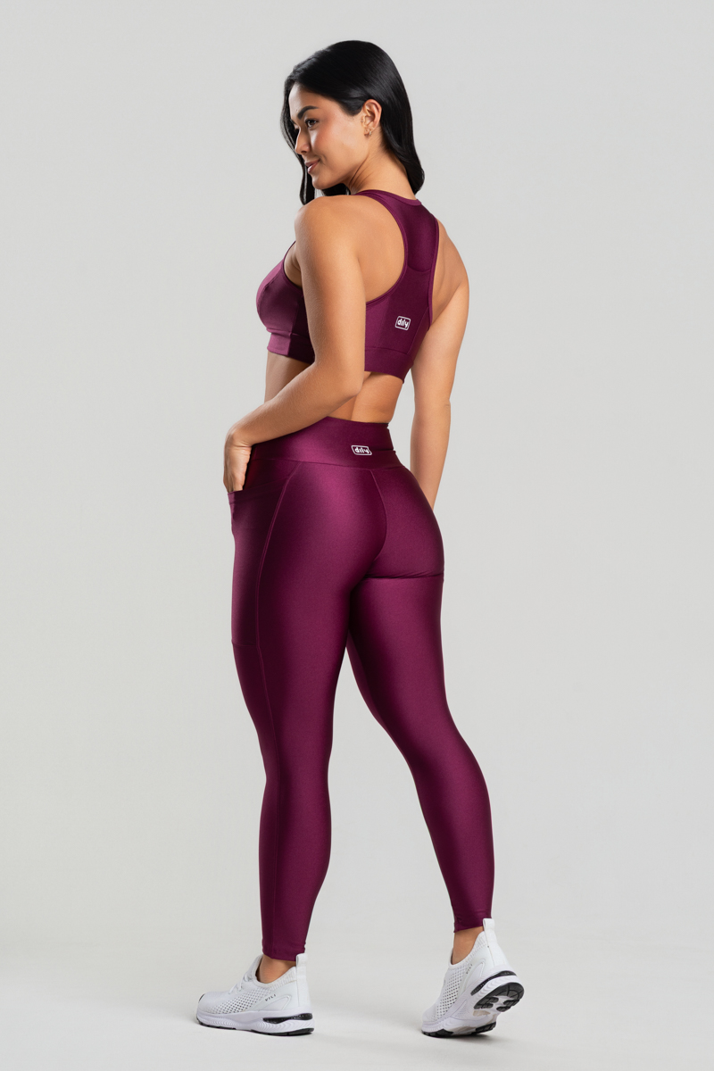 11 calca legging fitness poliamida metalic com bolsos malbec