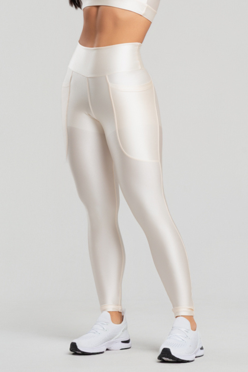 06 calca legging fitness poliamida metalic com bolsos off white