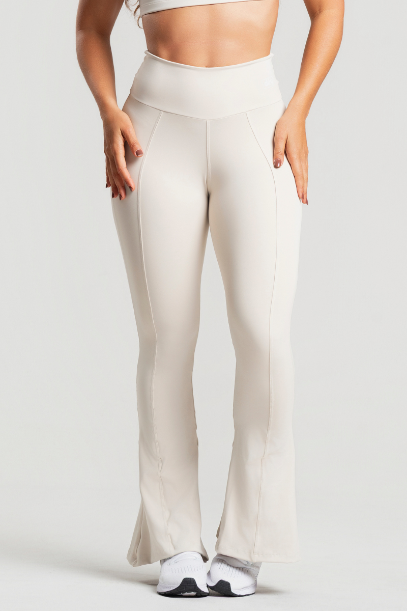 03 calca legging feminina fitness poliamida flare off white