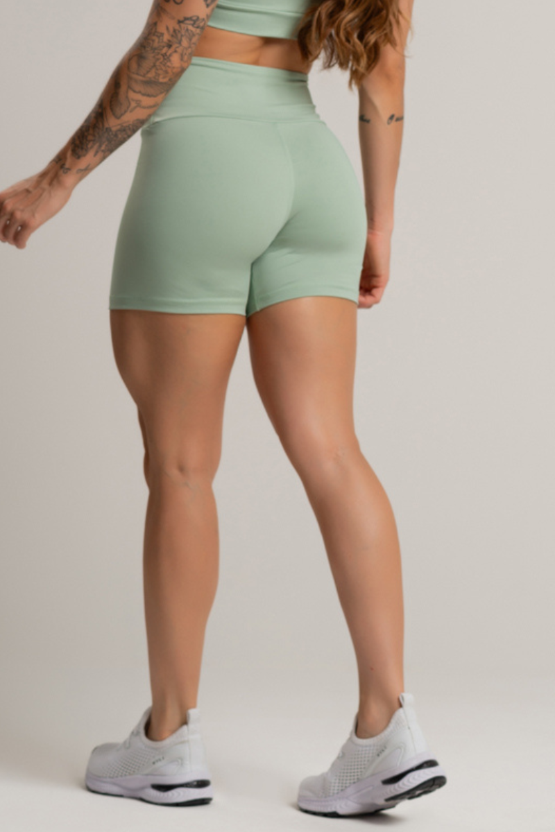 02 shorts fitness feminino basico poliamida verde claro