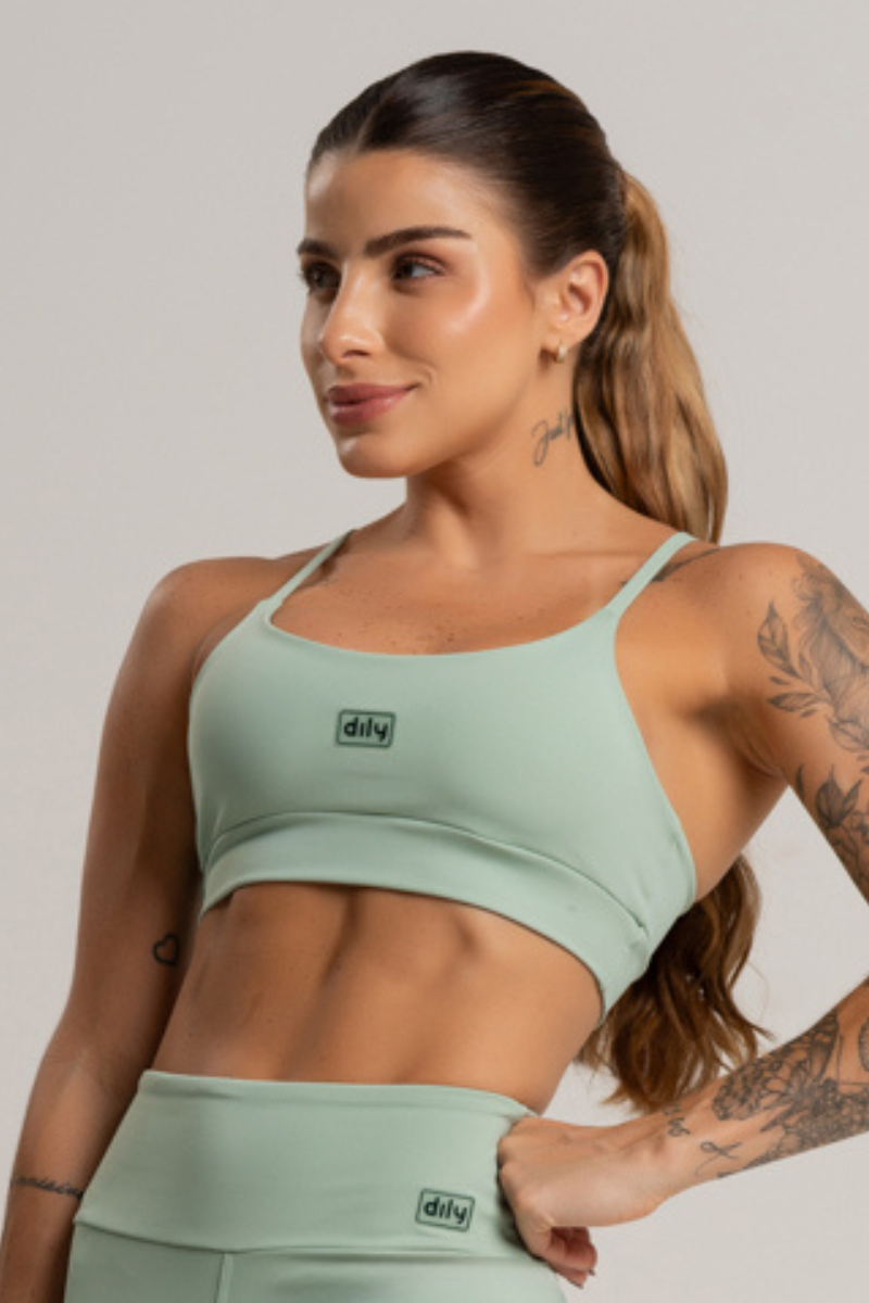 01 top feminino fitness basico poliamida marrom